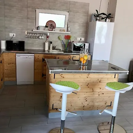 Petertuende Vendeghaz Vakantiehuis *