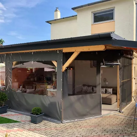 Petertuende Vendeghaz Vakantiehuis *