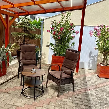 Petertuende Vendeghaz Vakantiehuis *